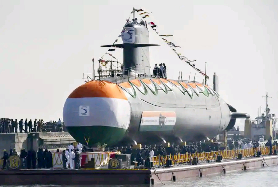 Ấn Độ sớm tiếp nhận tàu ngầm lớp Scorpene thứ hai

